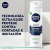 NIVEA-MEN-Espuma-para-Afeitar-Enriquecido-Vitamina-E-y-Manzanilla,-Sensitive-para-Piel-Sensible,-200-ml-imagen-3
