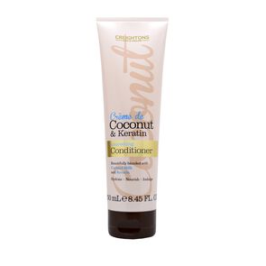 El-Creightons-acondicionador-Coco-y-Keratina-es-una-súper-mezcla-de-Coco-y-keratina-que-va-a-nutrir-y-reparar-el-cabello,-dejandolo-suave,-con-fuerza-y-brillante.-imagen