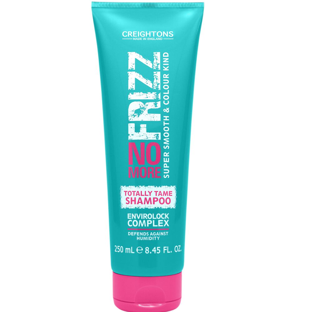 El-shampoo-Frizz-No-More-de-Creightons-defiende-de-la-humedad-al-mantener-su-uso-diario,-reduce-el-frizz-y-el-cabellos-se-siente-más-suave-y-manejable.-imagen-1