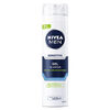 NIVEA-MEN-Gel-para-Afeitar-Sensitive-200-ml-enriquecido-con-Manzanilla-para-Piel-Sensible-imagen-1